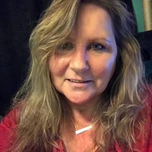 Meet your Posher, Deb